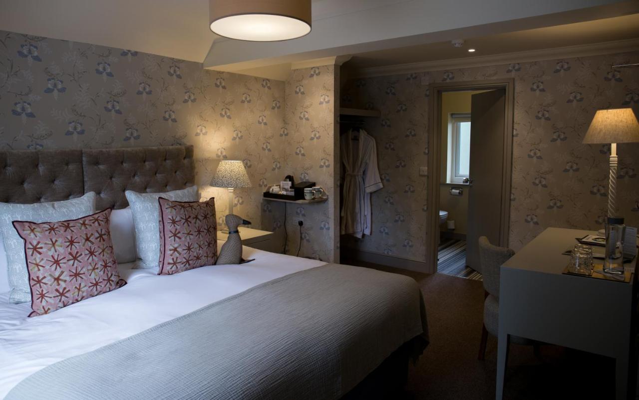 Hotel The Old Mill Lymington Exterior foto